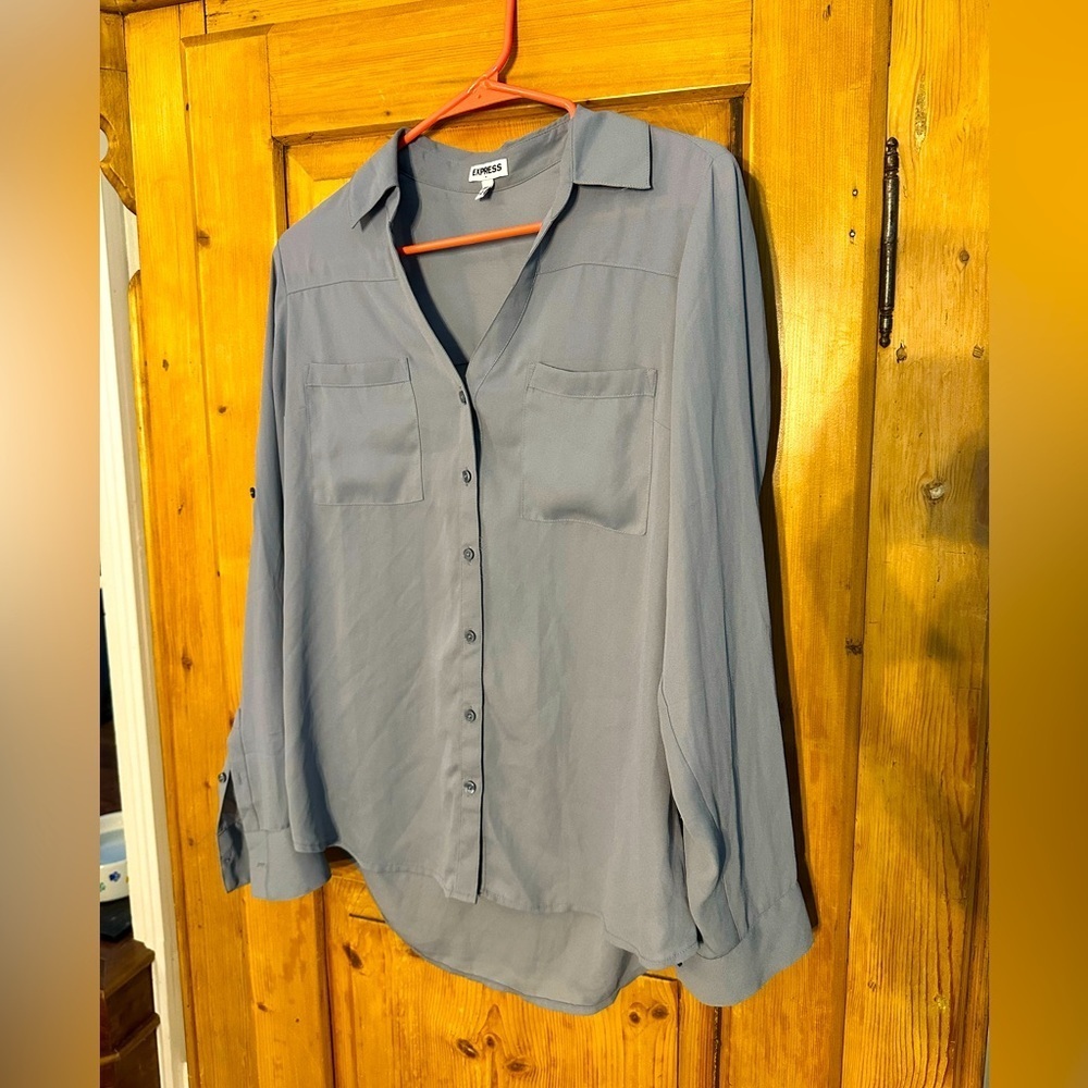 Express Blue Gray Button Up w/Deep V Blouse Size Medium